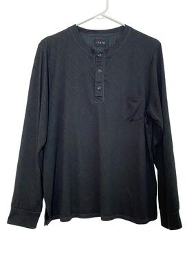 1670 Henley Shirt Mens Size Medium Black Long Sleeve Crewneck Tshirt Tee Neutral